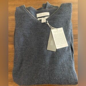 NWT 100% cashmere Nordstroms men’s sweater
